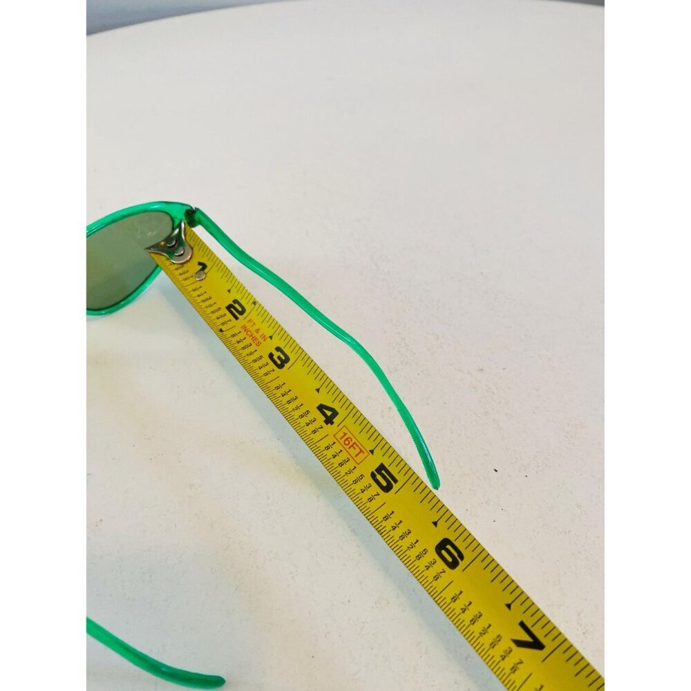 Vintage Cat Eye Sunglasses, Protex Deadstock 1950s/1960s Sunglasses, Green Frame - Picture 10 of 10